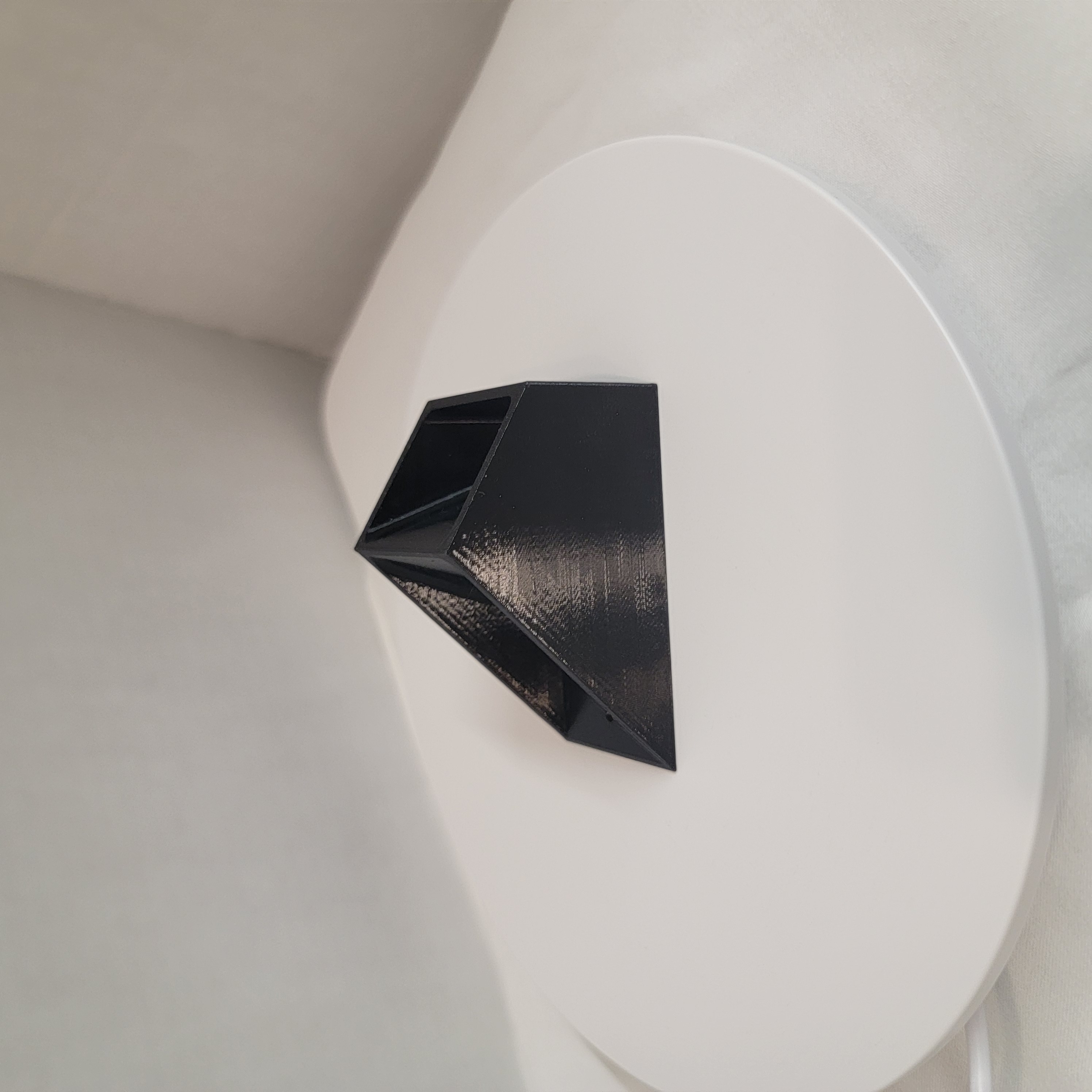 3 inch gutter wedge – compact lift for tight soffit constraints